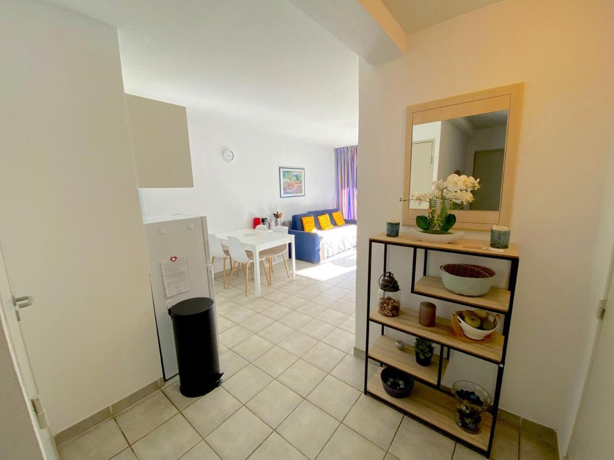 Appartement Avec Piscine A 5Min De La Plage Sanary-sur-Mer Eksteriør billede