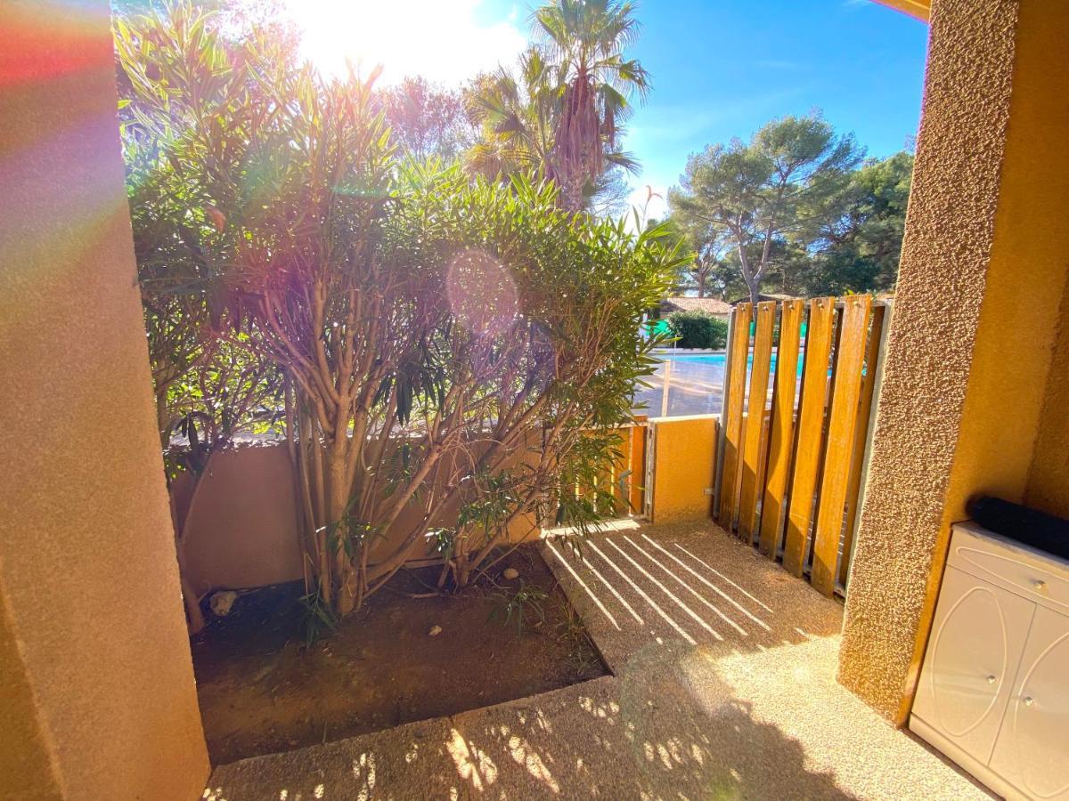 Appartement Avec Piscine A 5Min De La Plage Sanary-sur-Mer Eksteriør billede